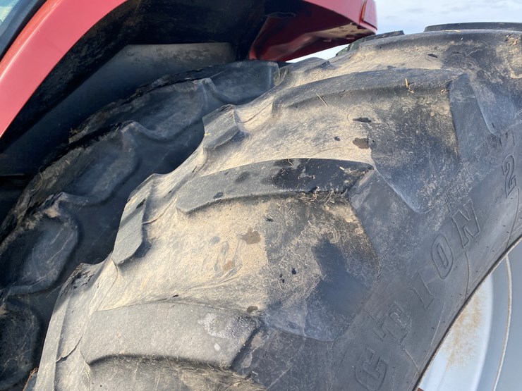 #125-•-2001-case-mx200-magnum-tractor-(colfax,-wi)-image-23