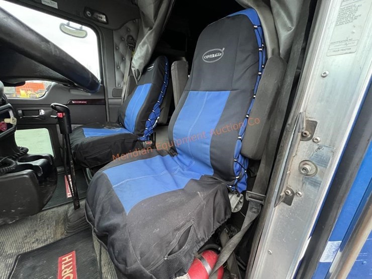 2012-kenworth-t600-image-33