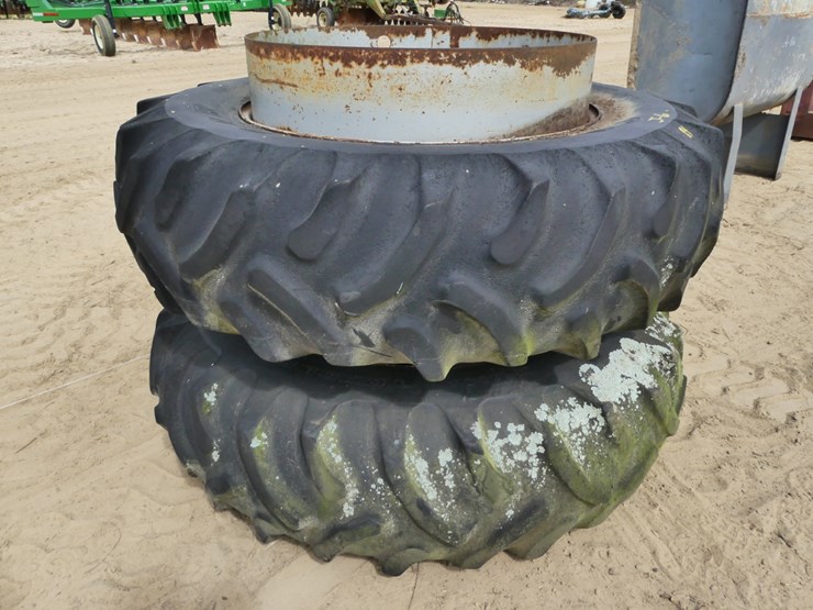 18.4-38-clamp-on-rear-duals-w/rims-image-1