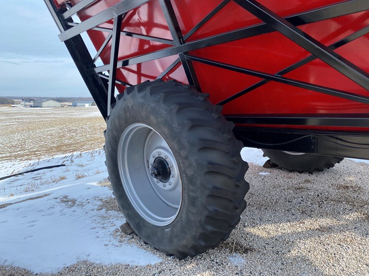 1992-byron-1512-image-6