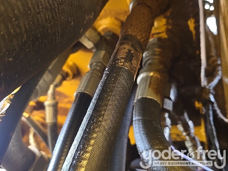 2018-deere-460e-image-41