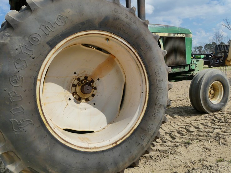 john-deere-4440-image-8