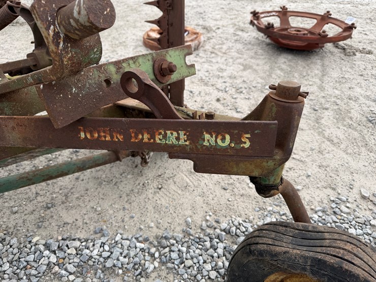 john-deere-5-image-4