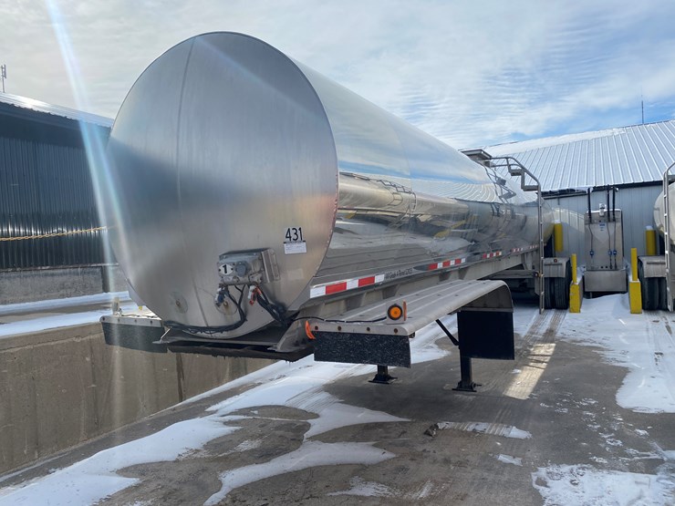 1998-walker-tanker-image-2