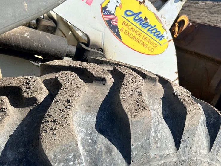 takeuchi-tw80-image-66