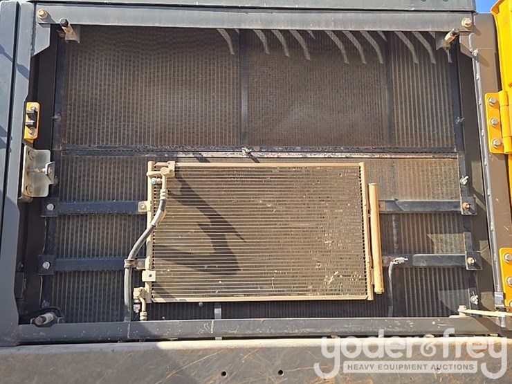 2017-volvo-ec350el-image-68