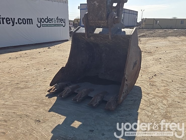 2017-volvo-ec350el-image-32