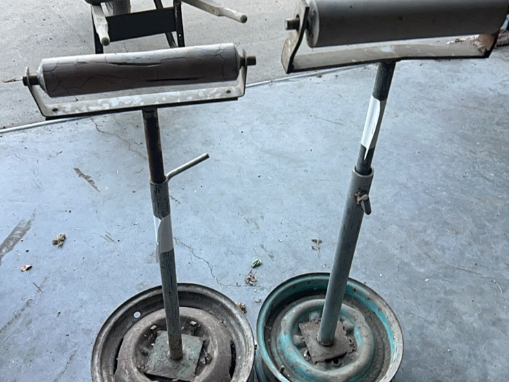 pair-of-roller-stands-image-13