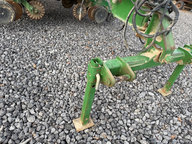 john-deere-1790-image-79