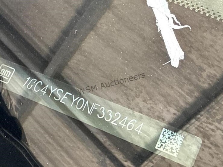 2022-chevrolet-silverado-3500hd-image-15