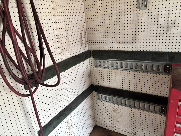 2002-international-4700-image-56