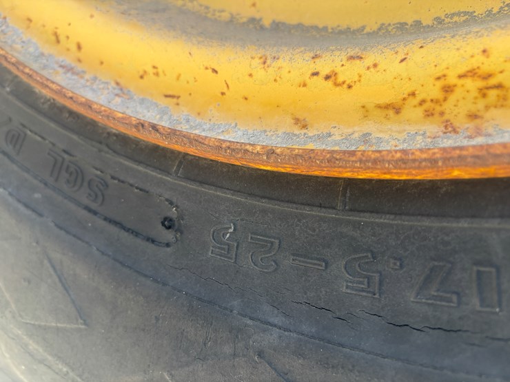 caterpillar-140h-vhp-image-74