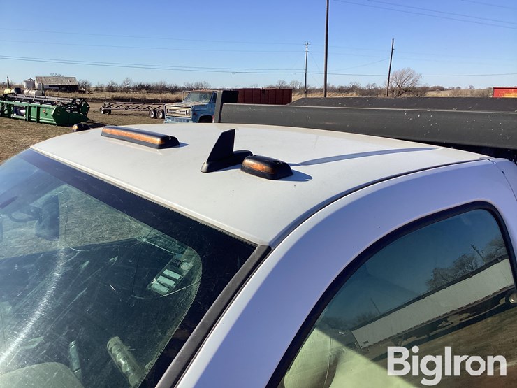 2008-chevrolet-silverado-3500-image-9