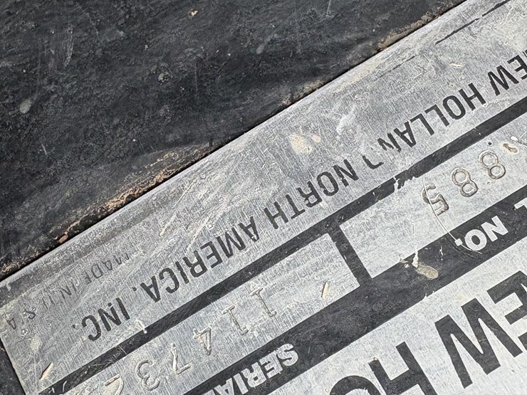 new-holland-lx885-image-8