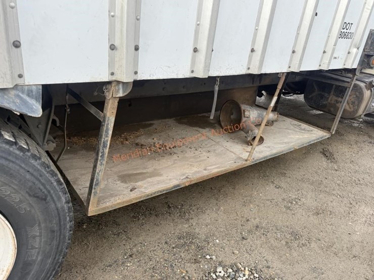 1991-caterpillar-10-image-26