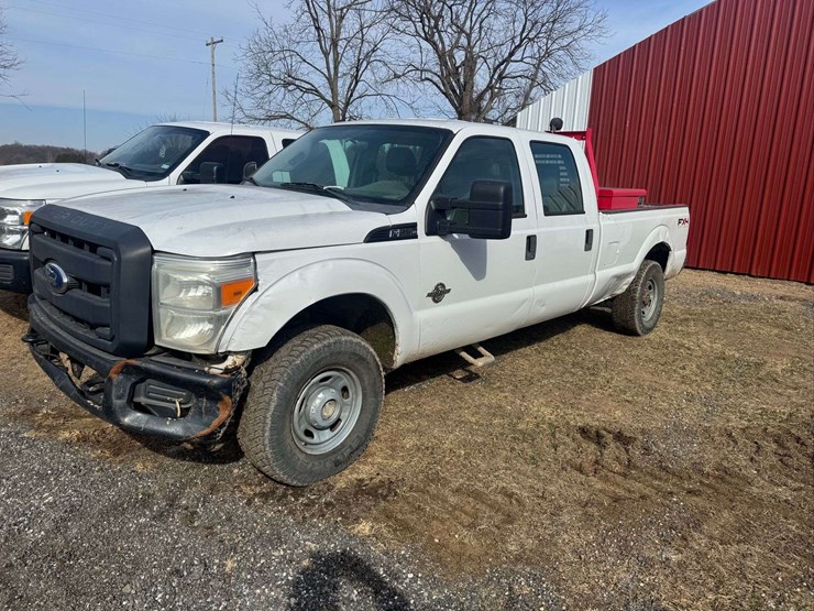 2011-ford-f350-image-1