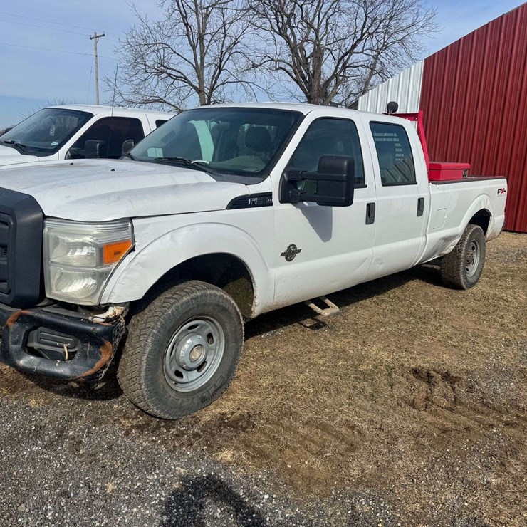 2011 FORD F350