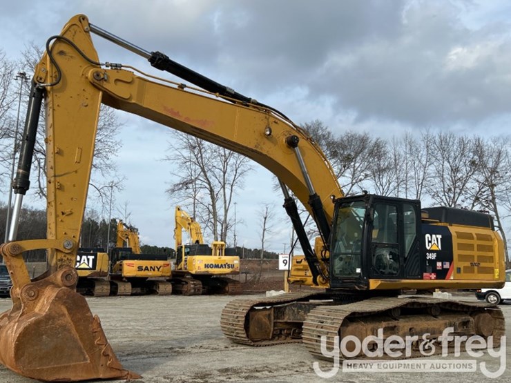2019-caterpillar-349fl-image-1