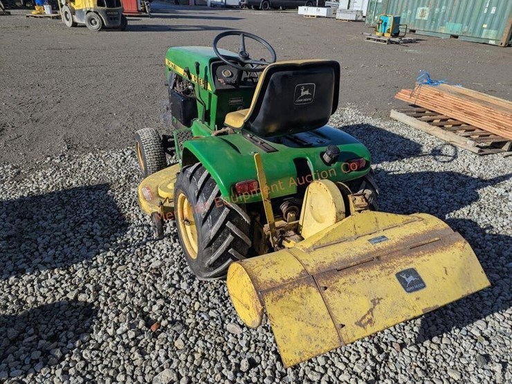 john-deere-317-image-8