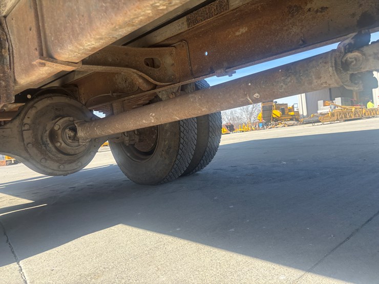 1985-international-9-image-41