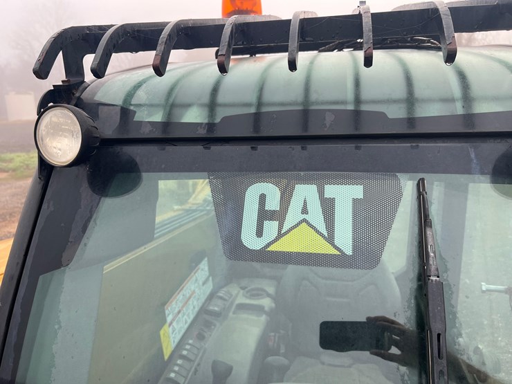 caterpillar-th255c-image-16