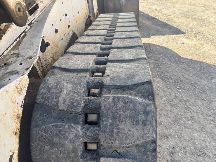 2007-bobcat-t300-image-51