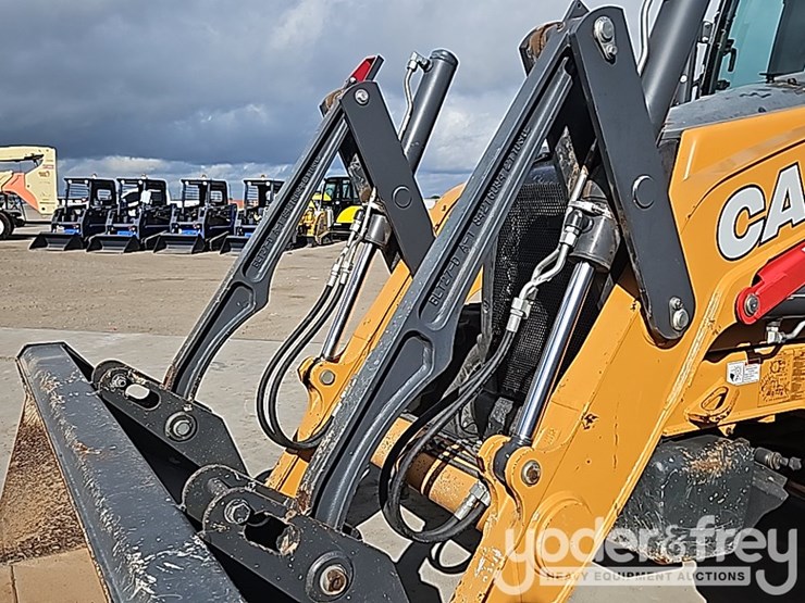 2022-case-590sn-image-21