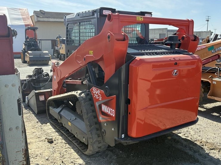 2024-kubota-svl75-3-image-4