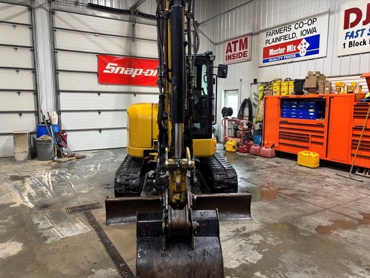 caterpillar-305-image-6