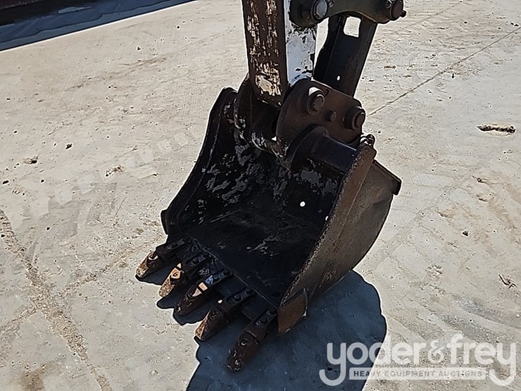 2013-bobcat-e42-image-20