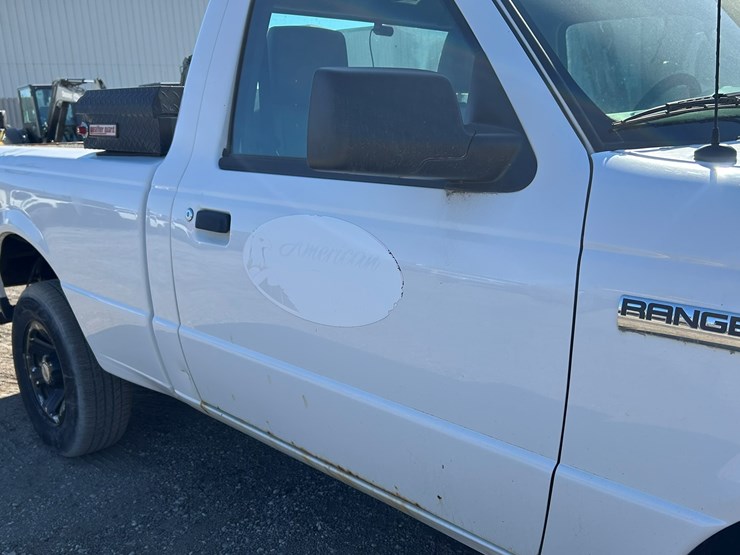 2011-ford-ranger-image-15