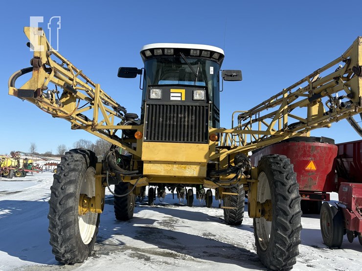 ag-chem-rogator-854-image-2
