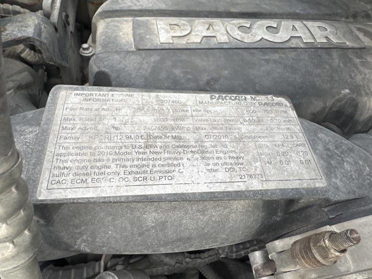 2020-kenworth-t680-image-26