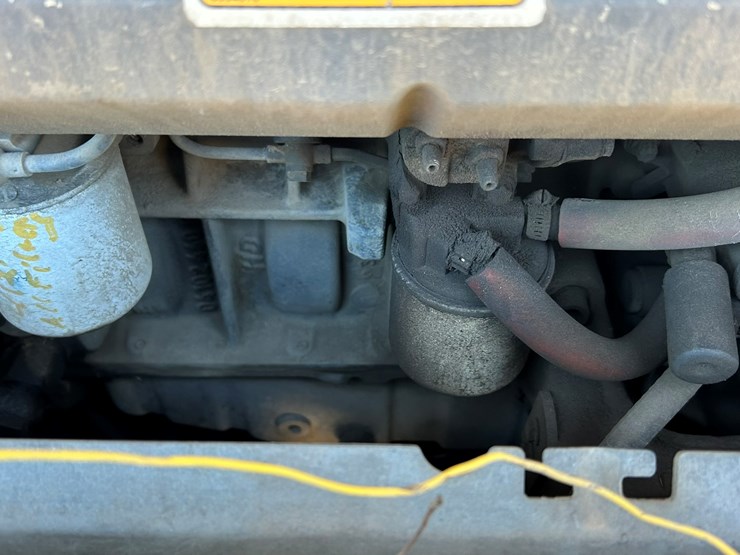 takeuchi-tw80-image-48