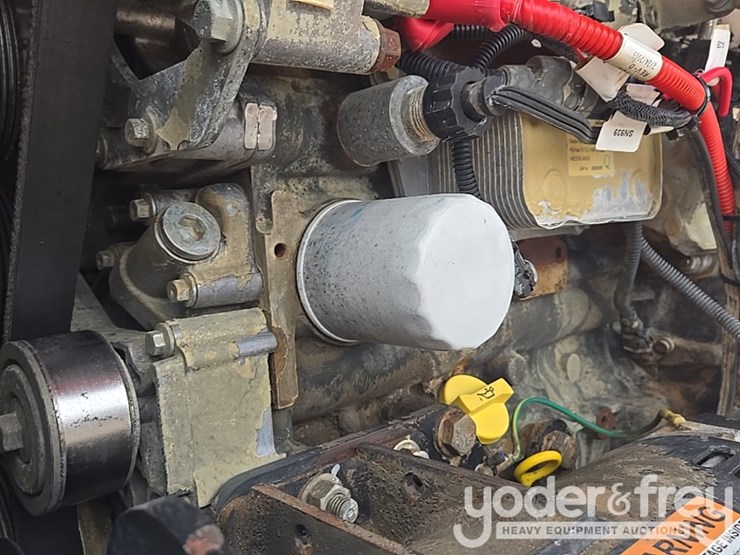 2015-jlg-600s-image-30