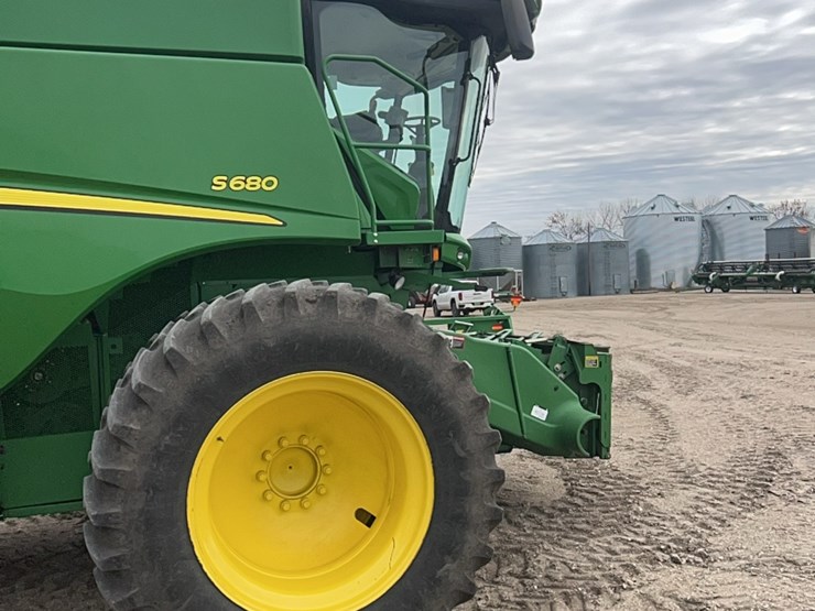 2014-john-deere-s680-image-80