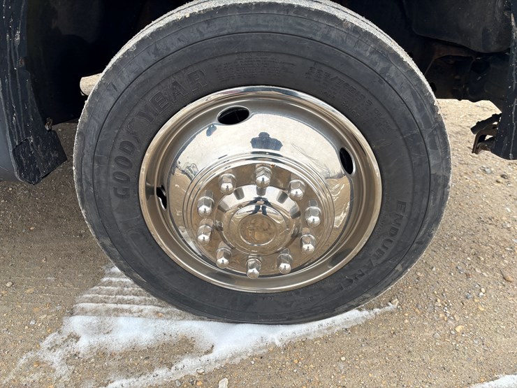 2010-ford-f450-image-65