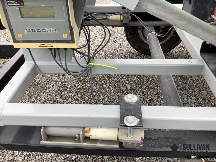 2011-speed-king-t/a-seed-tender-image-10