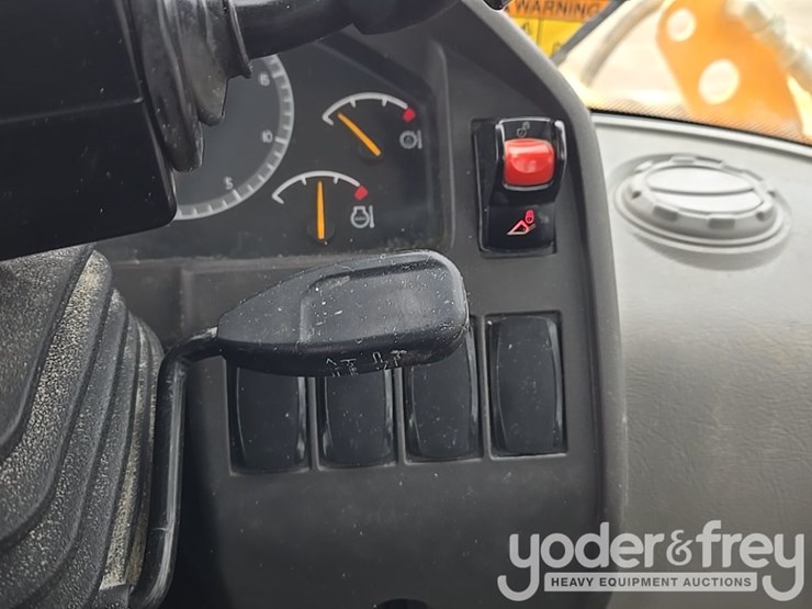 2021-volvo-l90h-image-72