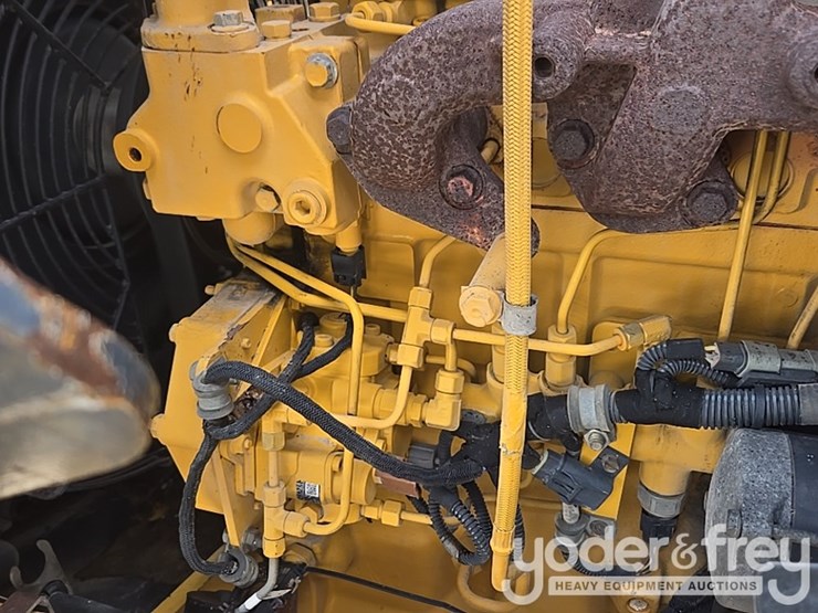 2010-deere-310sj-image-72