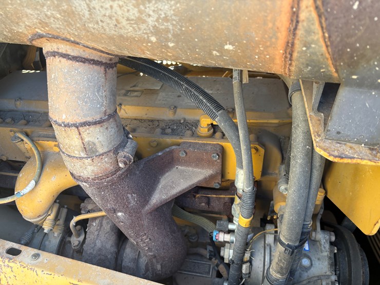 caterpillar-d6m-image-44