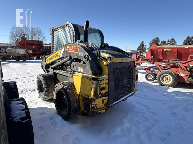 2016-new-holland-l218-image-9