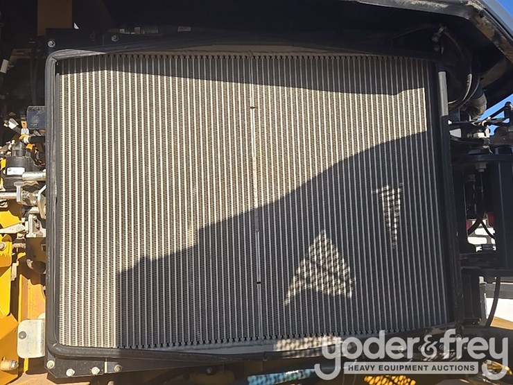 2021-deere-460e-image-55