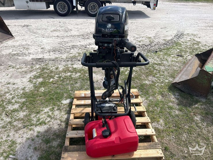 mercury-15-stroke-boat-motor-image-15