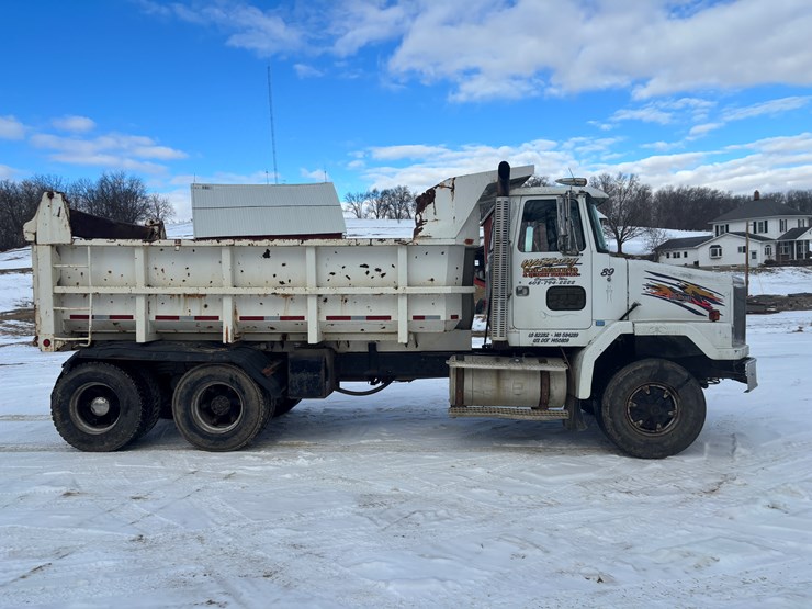 1989-cummins-855-image-5