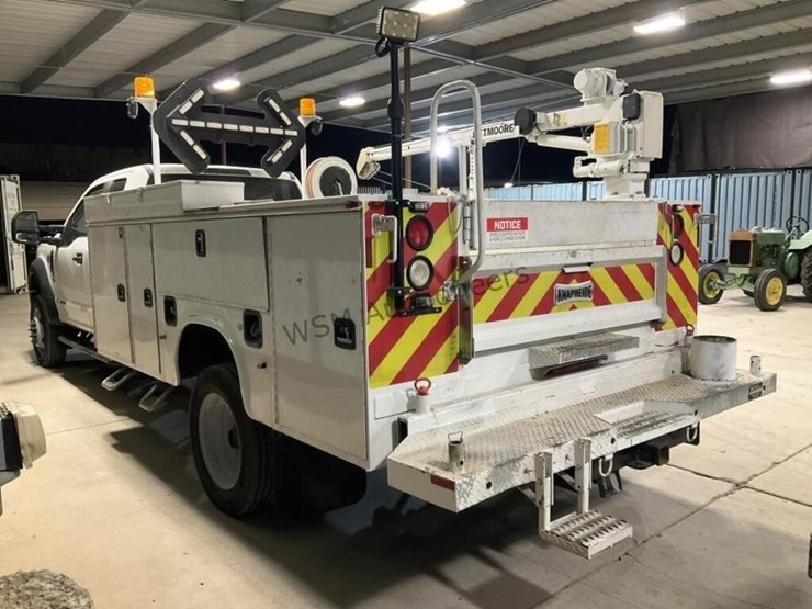 2017-ford-f550-image-5