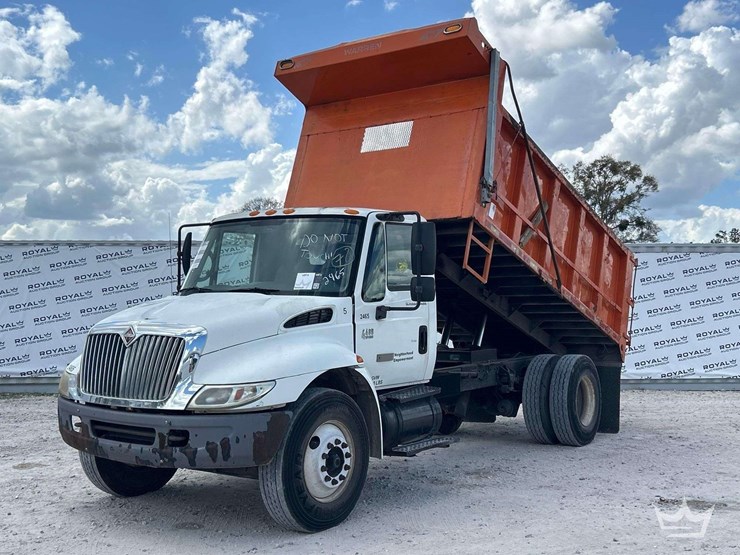 2007-international-durastar-4400-image-1