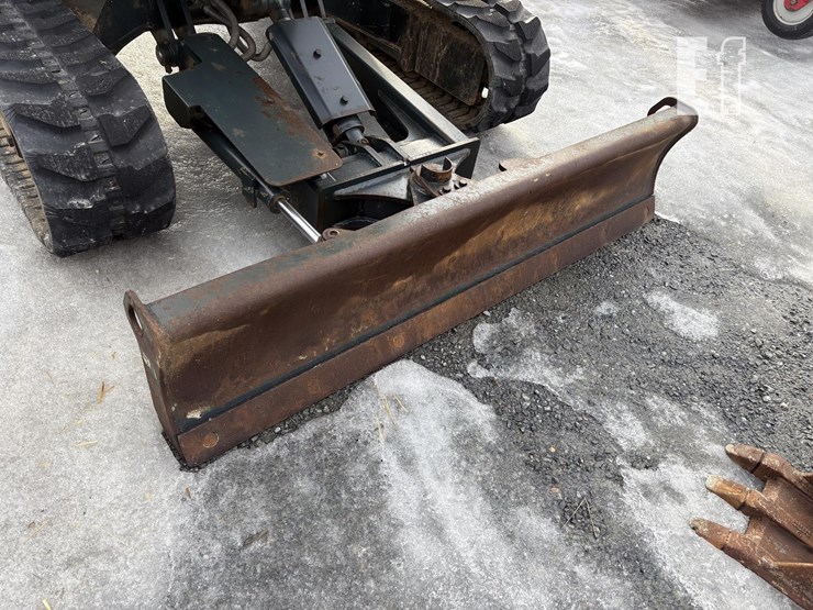 hyundai-robex-35z-9a-image-16