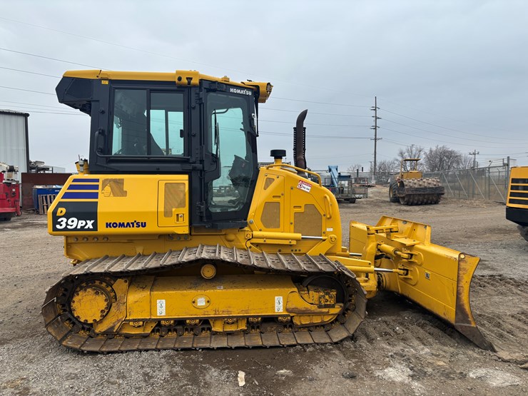 2021-komatsu-d39-image-4