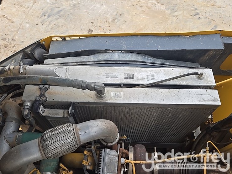 2013-deere-410et-image-59